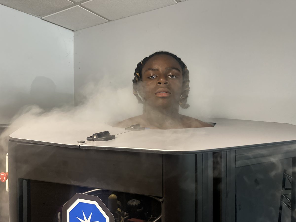 Athlete in whole body cryotherapy at AIR